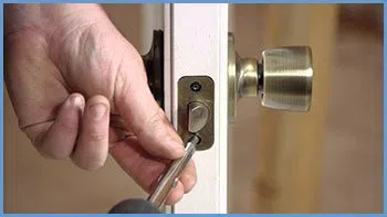 State Locksmith Services San Antonio, TX 210-780-7331 - 6-lock-change
