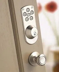 State Locksmith Services San Antonio, TX 210-780-7331 - comm-01