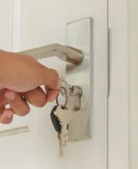 State Locksmith Services San Antonio, TX 210-780-7331 State Locksmith Services San Antonio, TX 210-780-7331